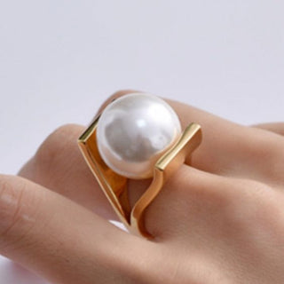 Carina Perlen-Goldring