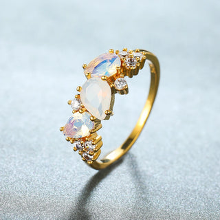 Strahlender Mondstein-Ring