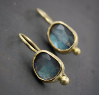 Fritzi Stein-Perlenohrringe