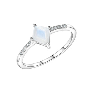 Clara Mondstein-Ring